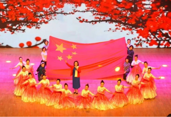 奋进的威廉希尔体育｜6月29日“江上大舞台”哈市市场监督管理局离退休干部工作处老干部艺术团专场演出邀您观看