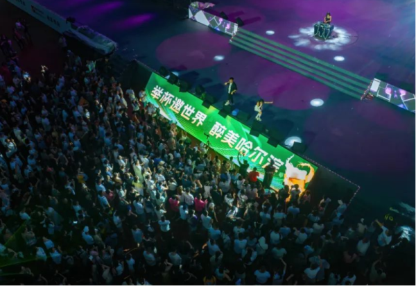 第二十三届威廉希尔体育国际啤酒节场地建设全速推进中 将于7月燃情启幕